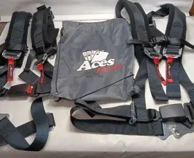 1232 Aces Racing Four-point Off-road Harness With Ez Buckle And 2 Inch Padding Sets