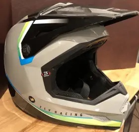 F73-8650l Fly Racing Kinetic Vision Helmet Large Grey/black 2x
