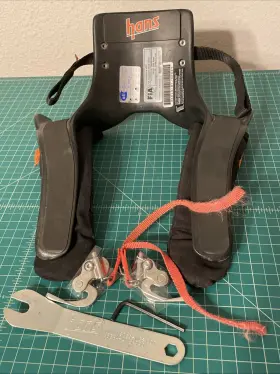 30ls Hans Device Racing Helmet Restraint Neck Support Model #30ls Sport Series Large 30ls Hans Device Racing Helmet Restraint Neck Support Model #30ls Sport Series Large