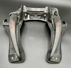 005271 Necksgen Head And Neck Restraint With Case