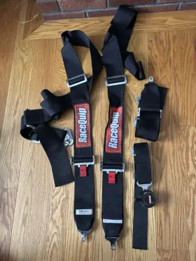 12022 Racequip Can Lock 5 Point Harness Used