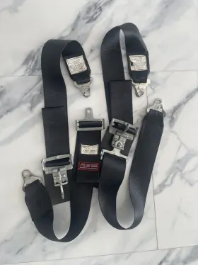 15001901 Rjs Racing Equipment 50502 Sfi 16.1 Latch And Link 3 Inch Lap Belts Black Pair