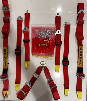 Sabelt Cfci42100056-30 Enduro Silver 2 Harness Red Cfci42100056 - 30 Nib
