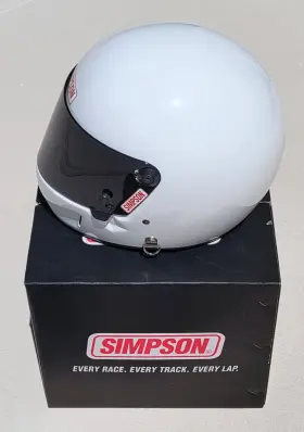 1100031 Simpson Voyager Racing Helmet Full Face - Large White Incl Two Shields