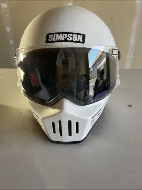 28315-gwh-m Simpson 28315-gwh Large Outlaw New Gen 2 White Helmet P/n With Dust Bag