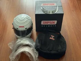 8708001 Simpson Brand New Racing Speedway Shark Helmet With Extras Size 8