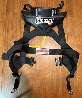 Simpson Pr.sml.11.sas Hybrid Pro Rage Medium Sfi 38.1 Head Neck Restraint Racing Hans